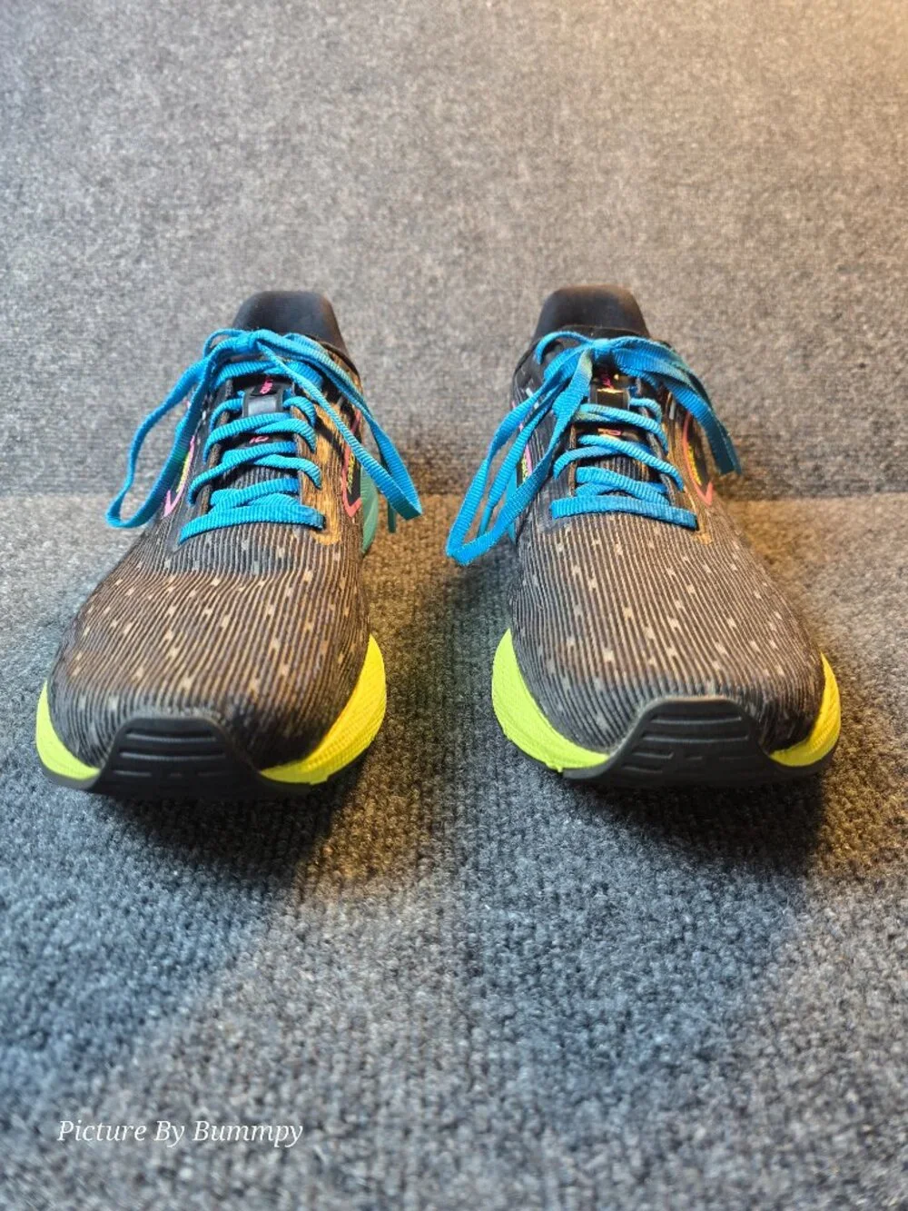 Brooks Launch 10 running shoes US 9.5